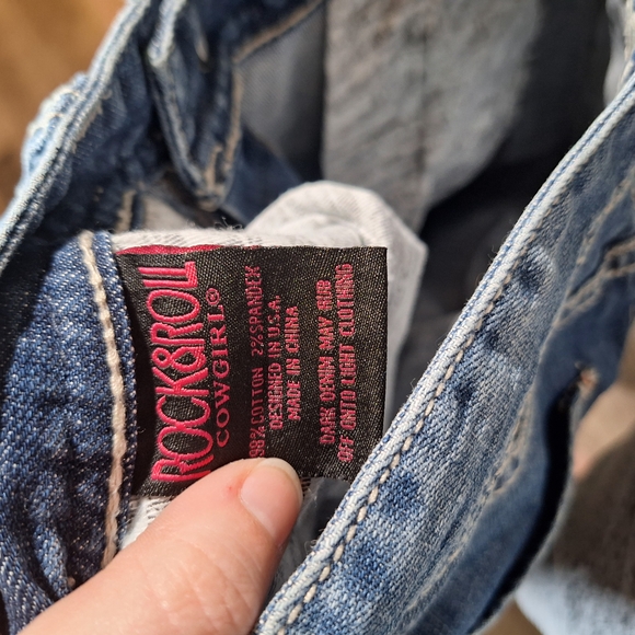 Rock & ROLL COWGIRL - Picture 6 of 6